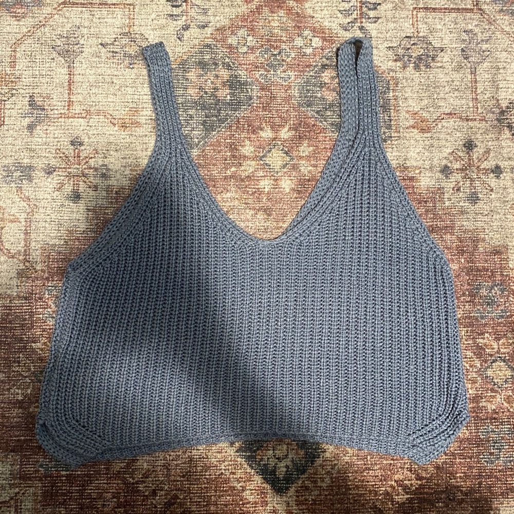 Boutique Cropped sweater